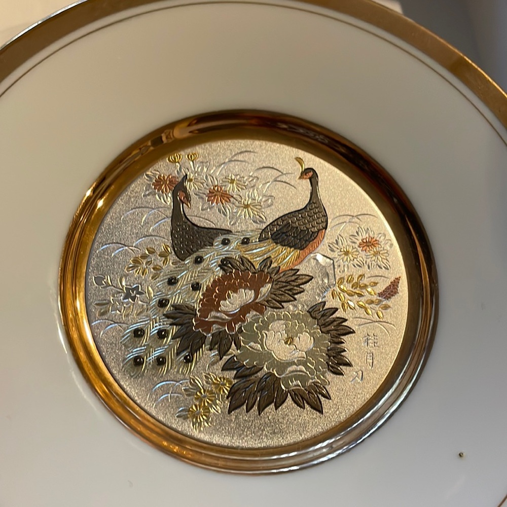 Japanese Chokin Art Collectible Plate, 24K Gold Trim.